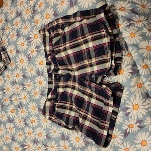 9/10 plaid Maurice shorts